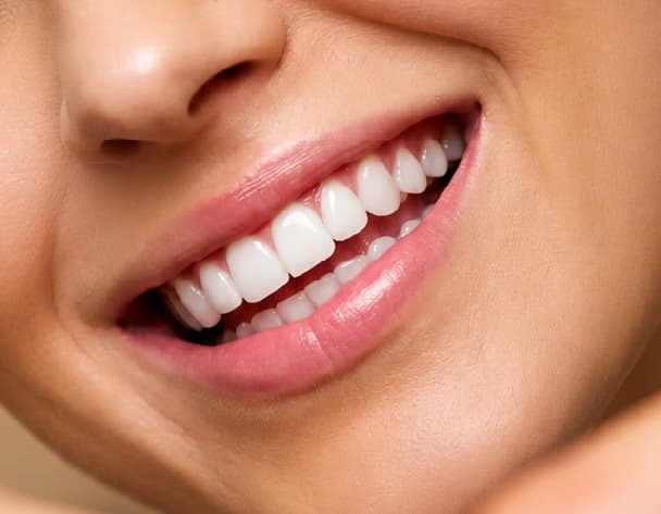 Expert dental care at Amara Aesthetic Studio