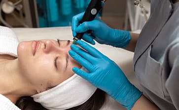 Platinum Hydrafacial